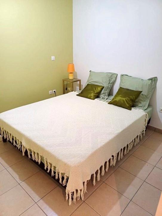 Appartement F2 Avec Piscine Saint-André Exteriér fotografie
